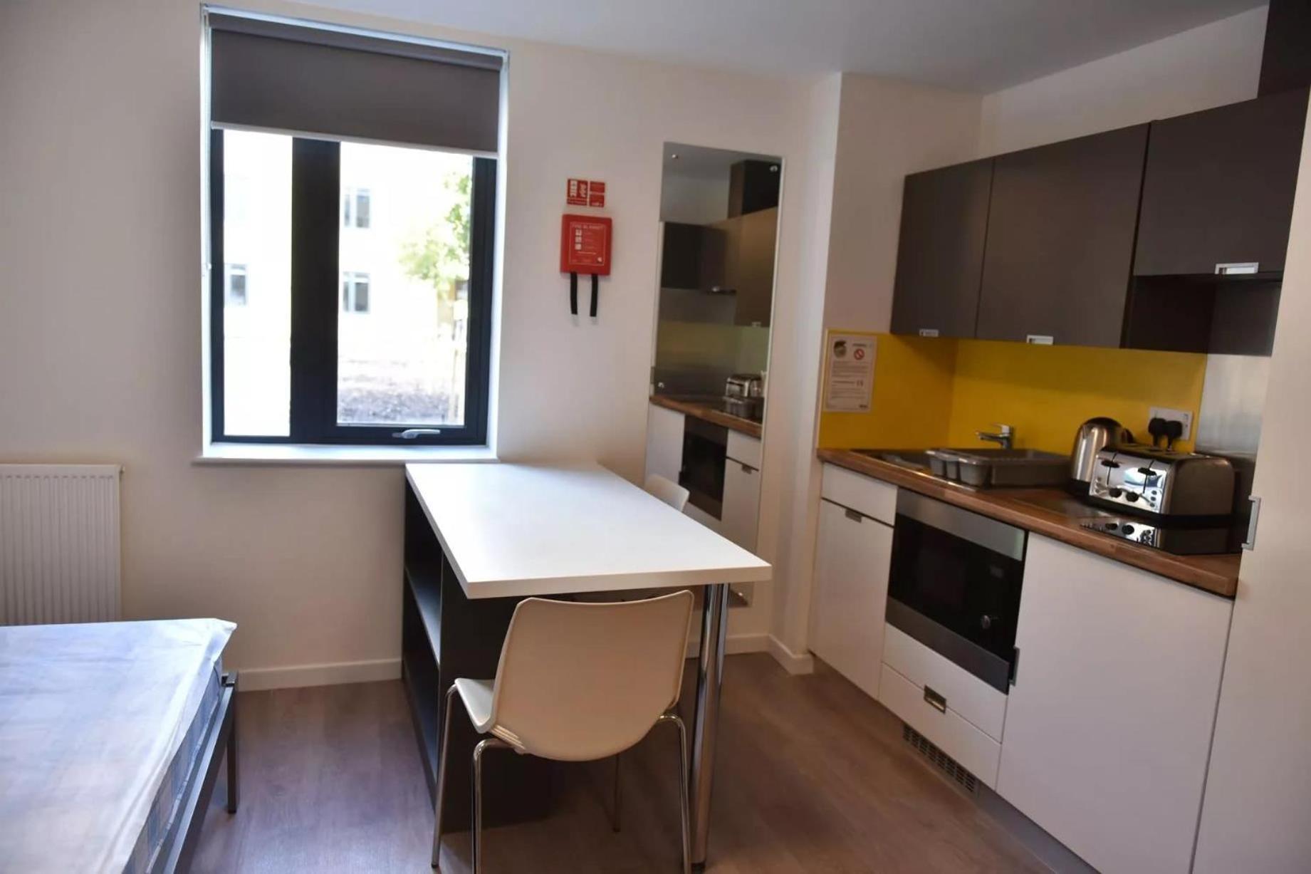 Pittville Student Village In Cheltenham Ngoại thất bức ảnh